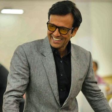 Kay Kay Menon