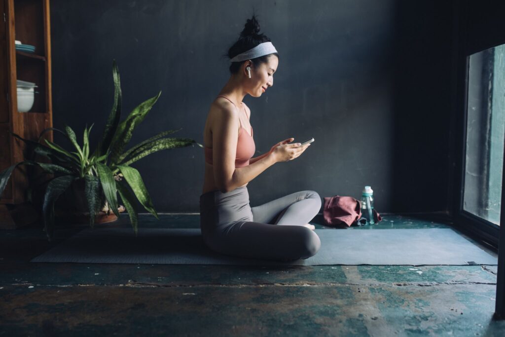 JoySauce’s resident sexpert Anna Lee answers readers’ questions about the sex myths found on social media.