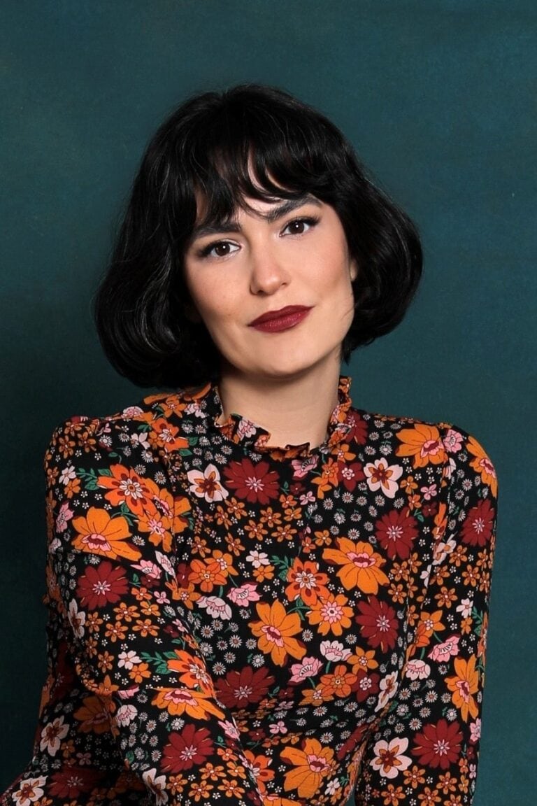 Alyssa Fox defies gravity, as Broadway’s first Asian Elphaba - JoySauce