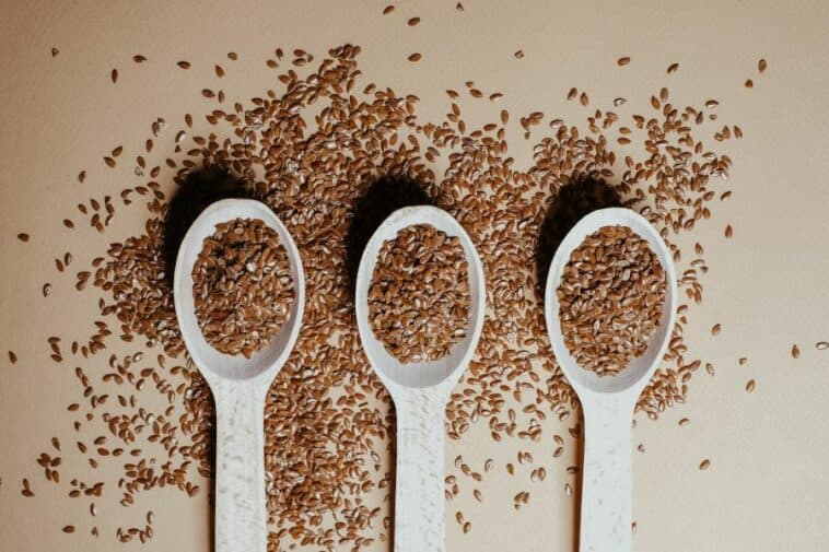 Flaxseed Hair Gel Side Effects: Is Flax Gel Good For Your Locks? - Luxe Luminous Flaxseed Hair Gel Side Effects: Is Flax Gel Good For Your Locks? - Luxe Luminous