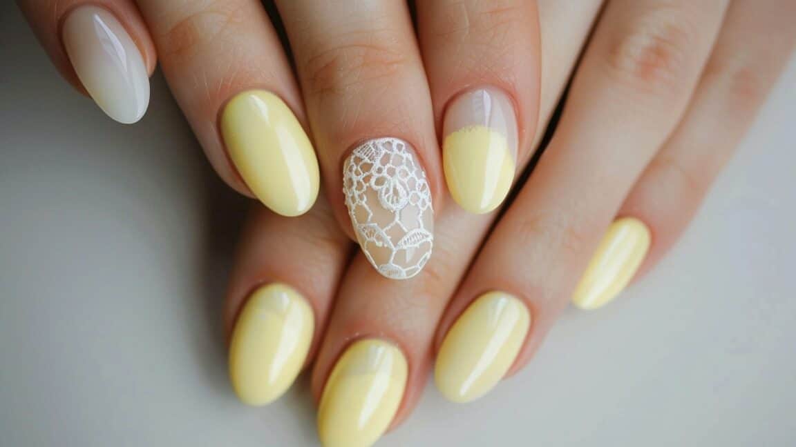 press-on-nails-for-flat-nail-beds-luxe-luminous