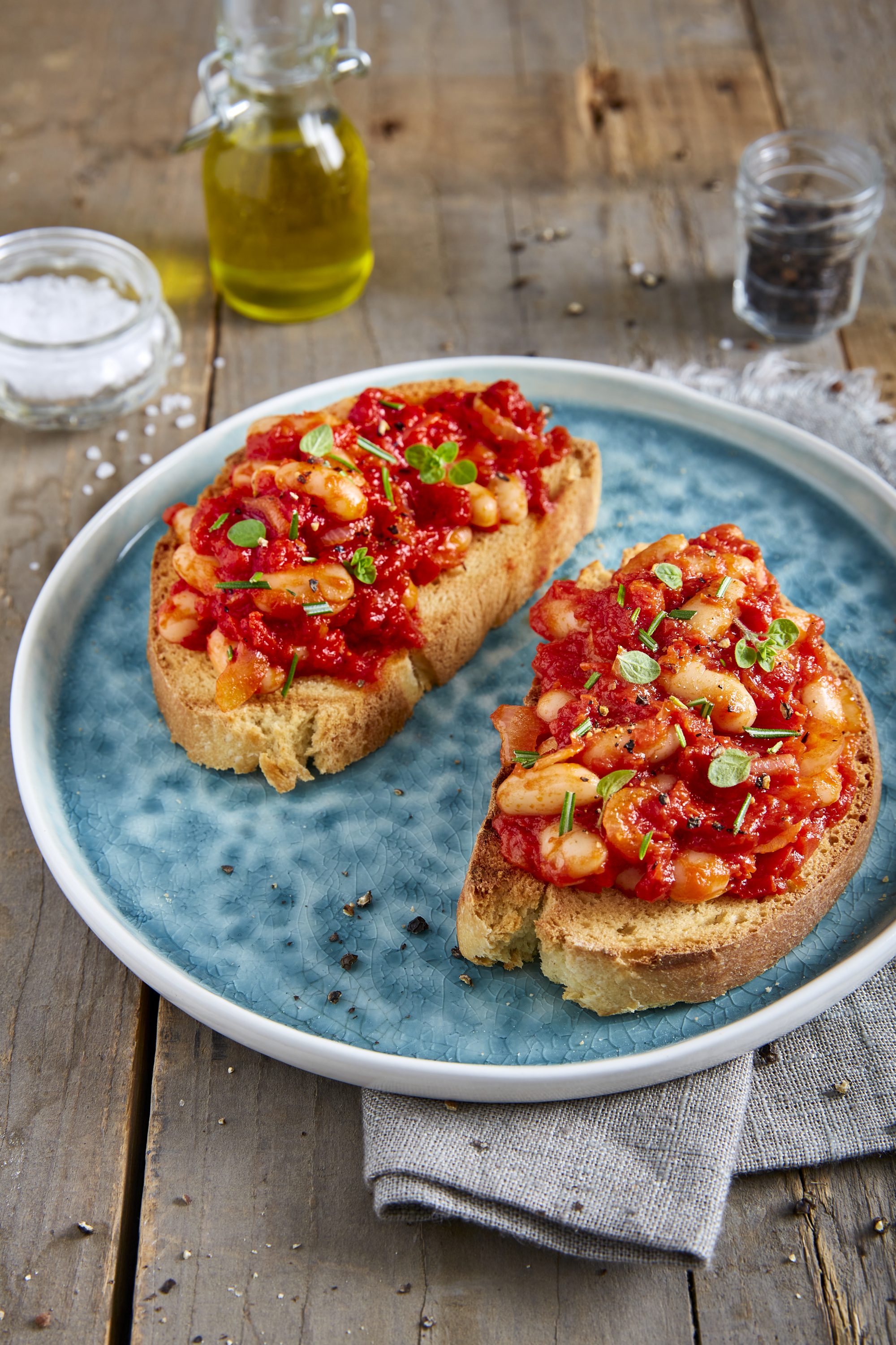 Hurtige og nemme baked beans i tomatsauce