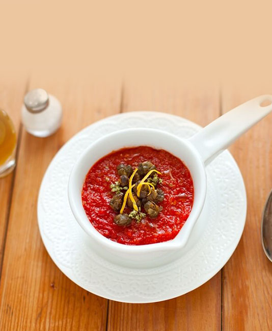 Tomatkräm med knaprig kapris och Polpa