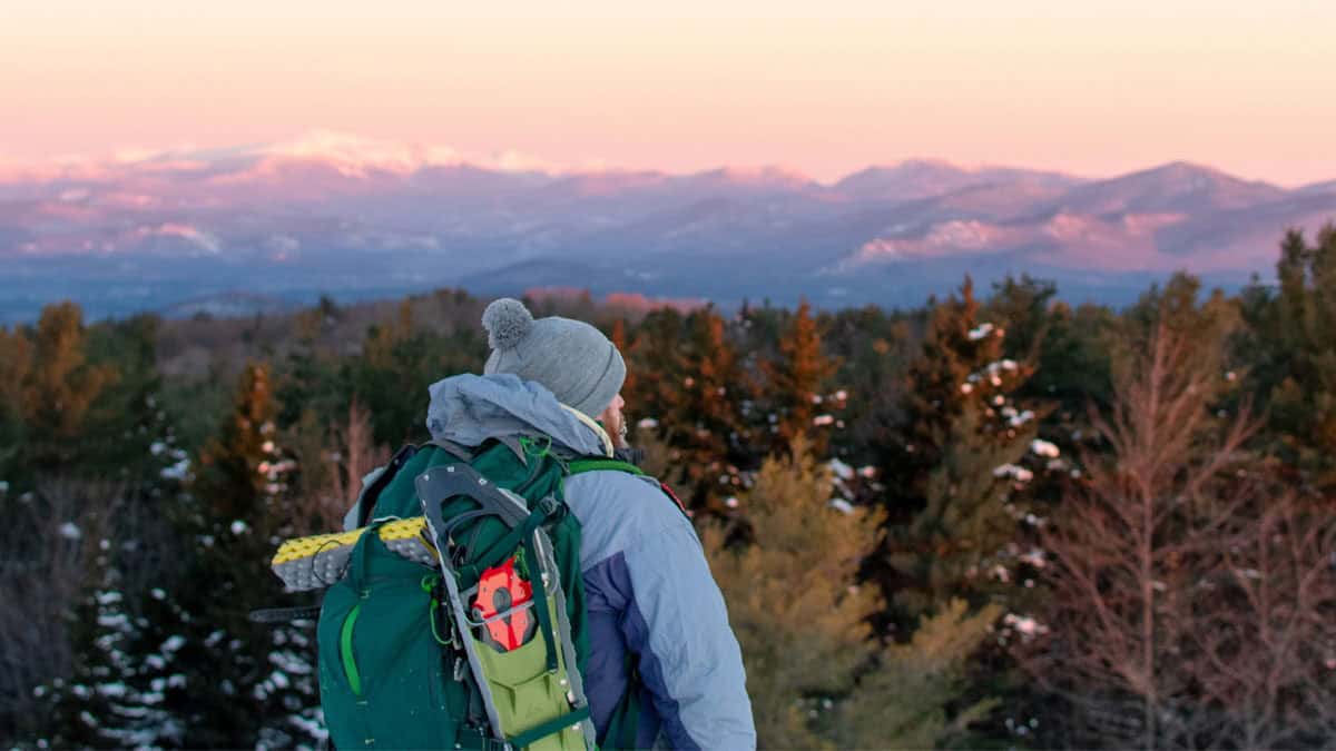 Best Hiking Har For Winter