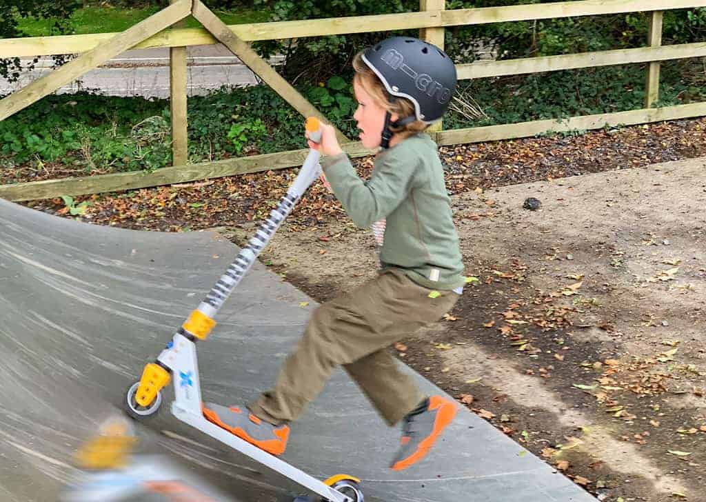 the best trick scooter for 6 year old by The Listed Home