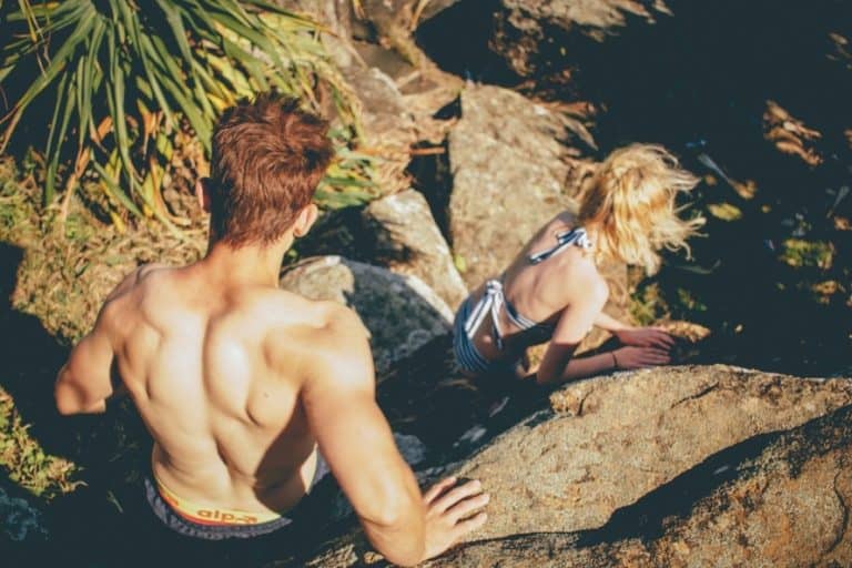 5 Ways Being Independent Can Strengthen Your Relationship