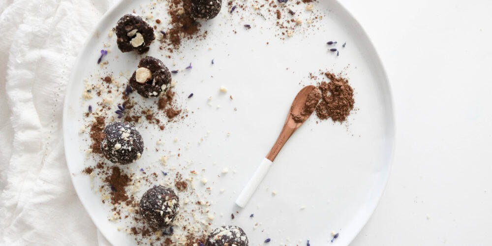 Healthy Ferrero Rocher Energy Truffles Lindsay Pleskot Rd