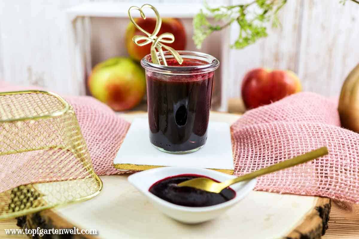 Apfel-Holunder-Marmelade, Konfitüre mit Holunderbeeren - Topfgartenwelt