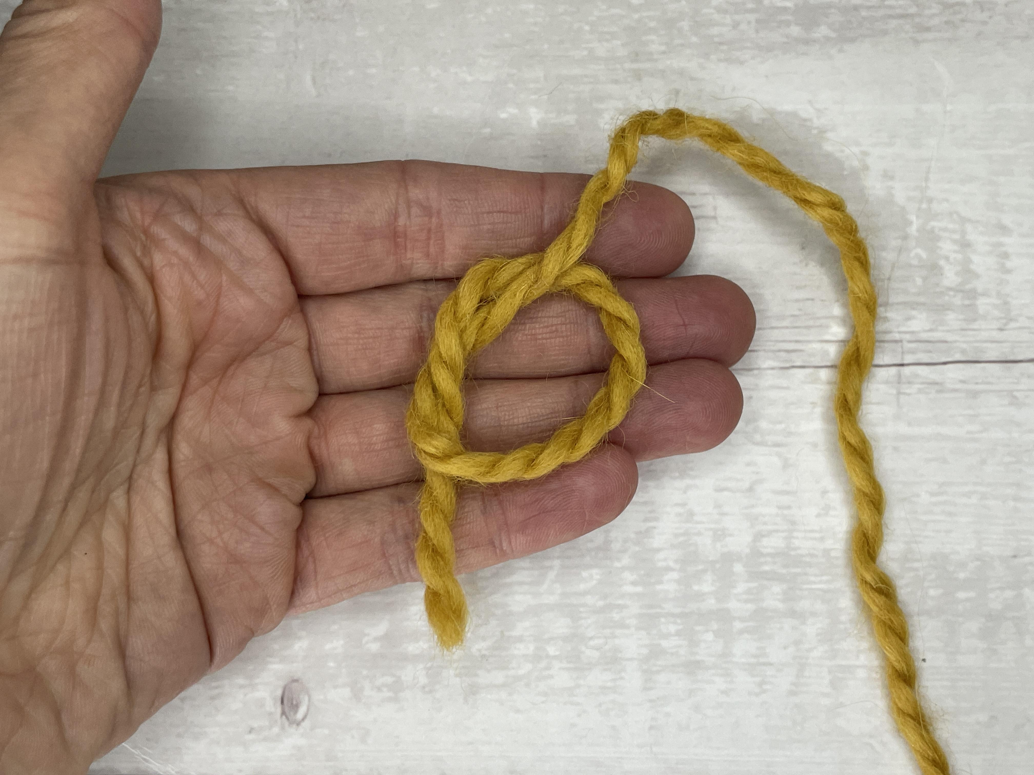 How to Make a Crochet Magic Circle   Video Tutorial