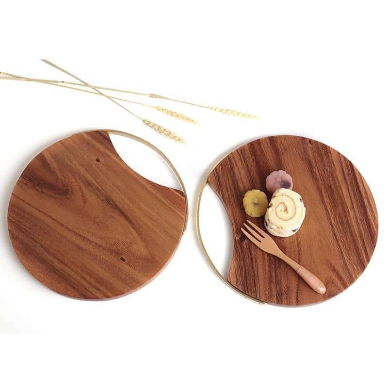 http://ineedaclean.com Wooden Round Kitchen Cutting Board New Arrivals Kitchen Tools Type: Chopping Blocks  I Need A Clean http://ineedaclean.com/the-clean-store/wooden-round-kitchen-cutting-board/