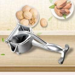 http://ineedaclean.com Manual Metal Fruit Juice Squeezer New Arrivals Kitchen Shop Kitchen Tools cb5feb1b7314637725a2e7: Silver|Type A  I Need A Clean http://ineedaclean.com/the-clean-store/manual-fruit-juice-squeezer/