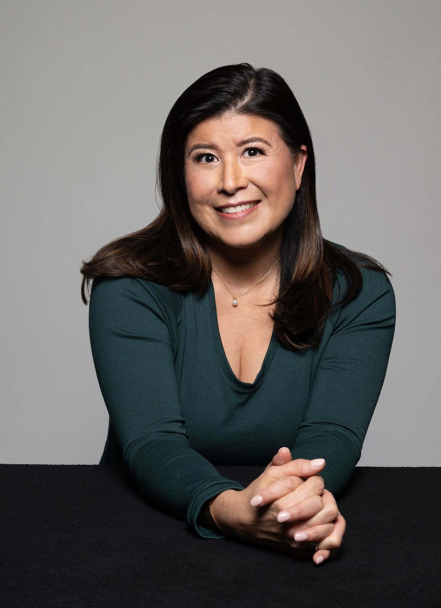 Author Sara Kehaulani Goo and her memoir, "Kuleana."