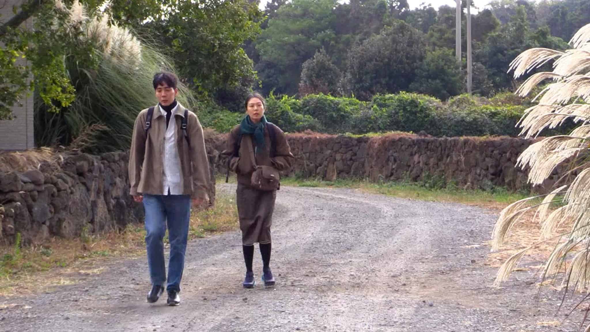 Hong Sang-soo’s newest movies turn the camera on himself - JoySauce.com
