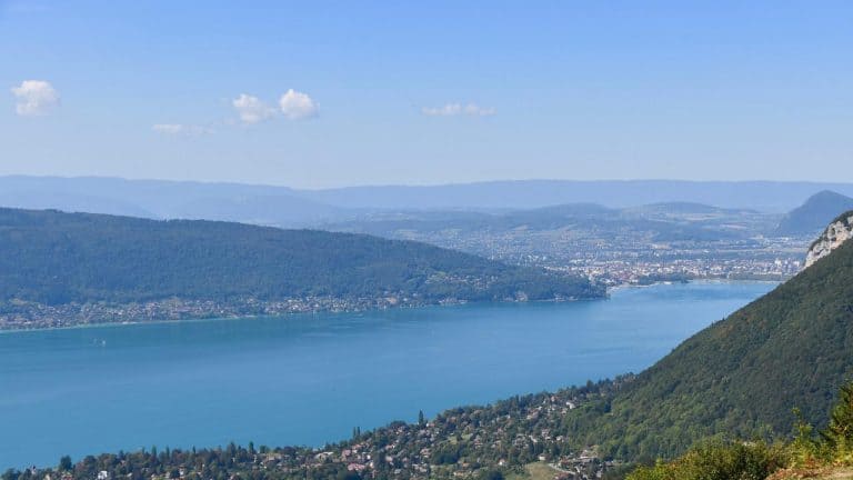 Trouvez votre hôtel pas cher à Annecy pour le week-end