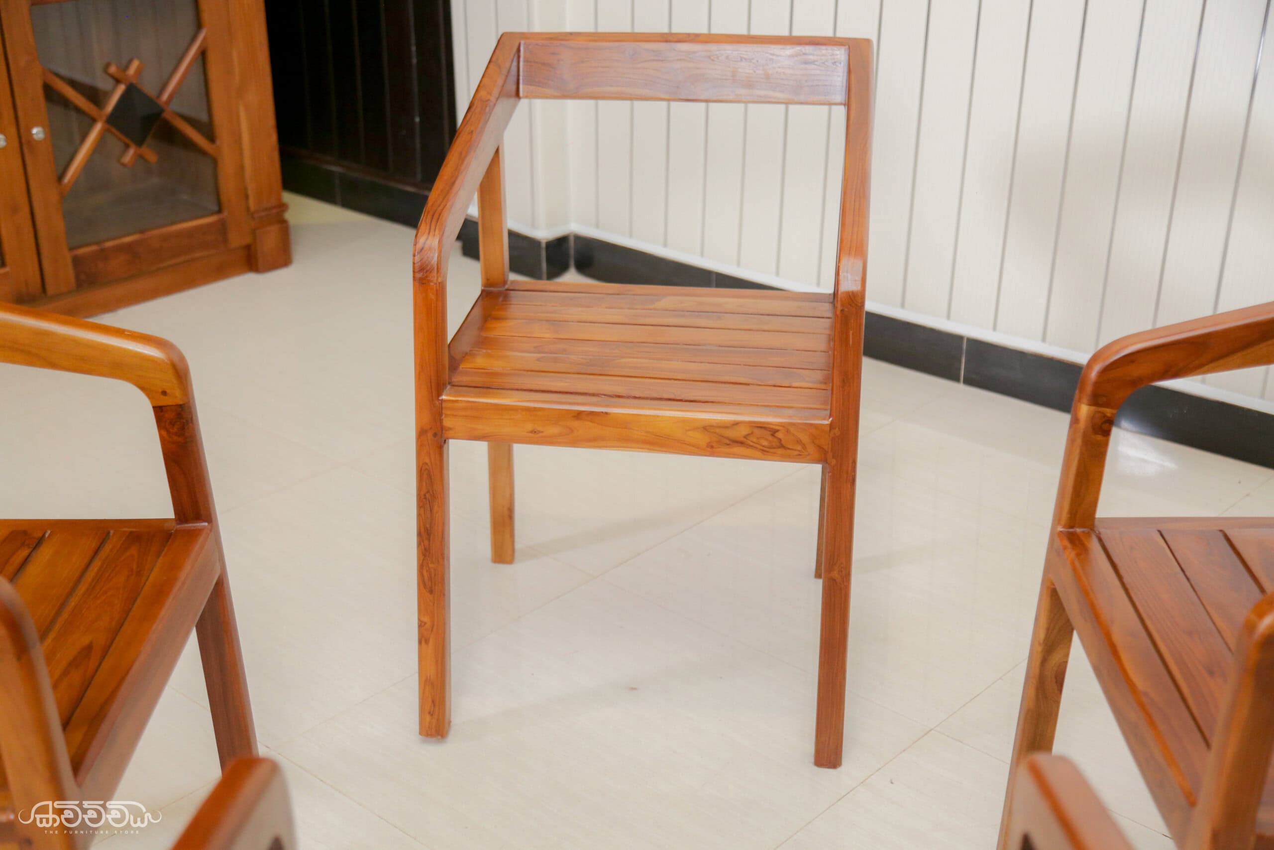 C2 - Veranda Chair - Kavichchiya Furniture
