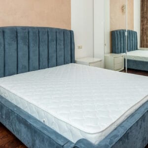King-size full cushion bed Kavichchiya