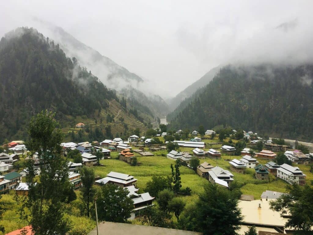 Kashmir Eco-Tourism 2025 Discover Paradise Responsibly