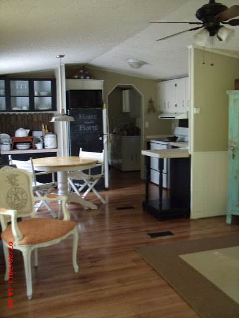Beautiful Single Wide - Momma Hen's Manufactured home makeover