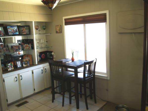 Fleetwood Festival Single Wide Dining Room with Built ins - Favorite Classic Mobile Home Models of Mobile Home Experts