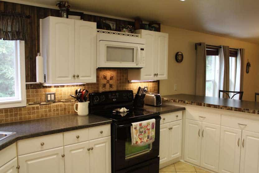 Fleetwood Manufactured Home Makeover (kitchen)