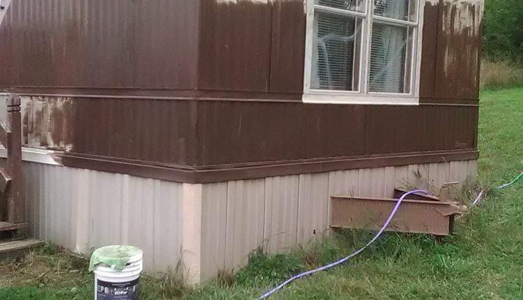 How to Paint Metal Siding on a Mobile Home - Painting End of home