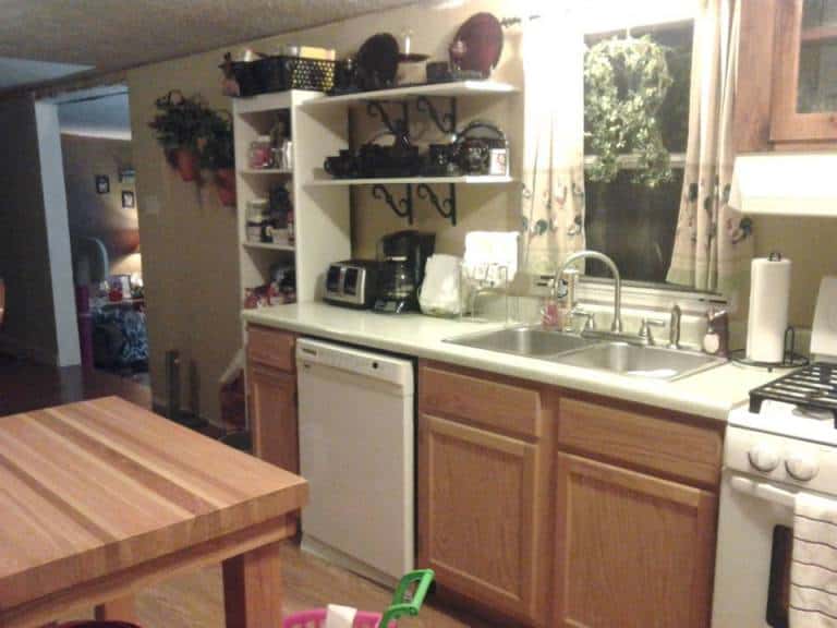 Manufactured Home Kitchen Makeover Ideas (12)