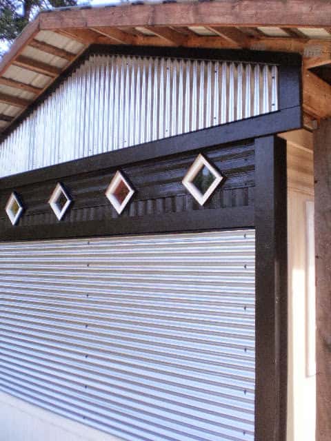 sheet metal siding on mobile home 