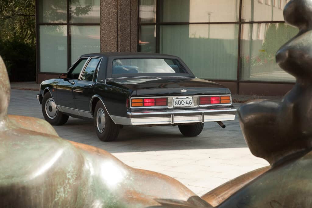 Mobilisti Chevrolet Caprice trunk