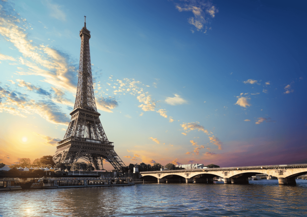 Eiffel-torni Pariisi Mobilisti