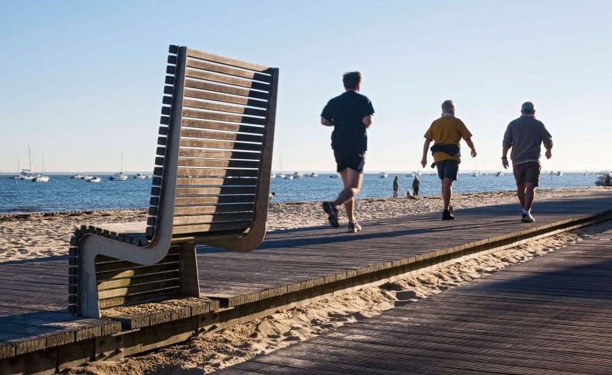 « Les planches » entre le port et place Peyneau - Mutabilis