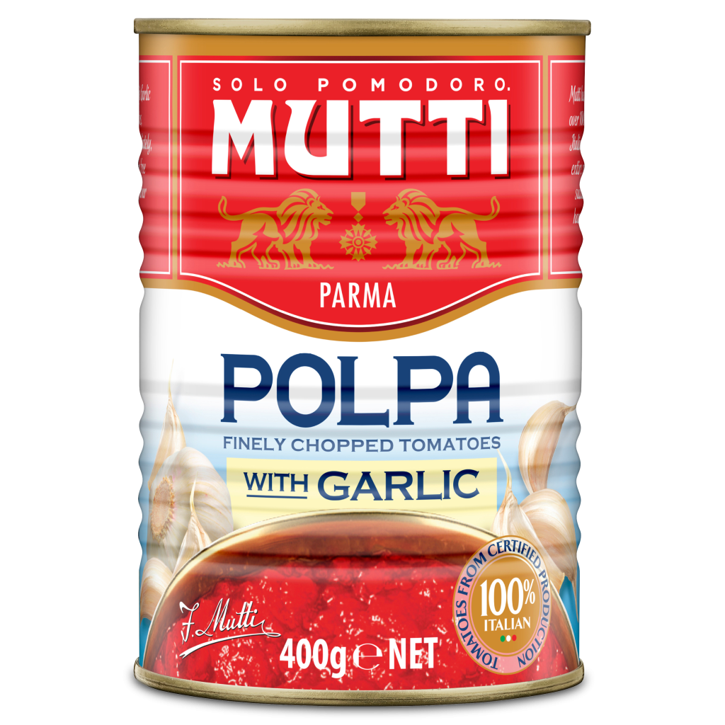 polpa finely chopped tomatoes with garlic