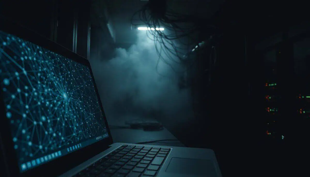 Password Managers with Dark Web Monitoring