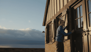 Read more about the article Securing Your Home During Evacuation: A Checklist