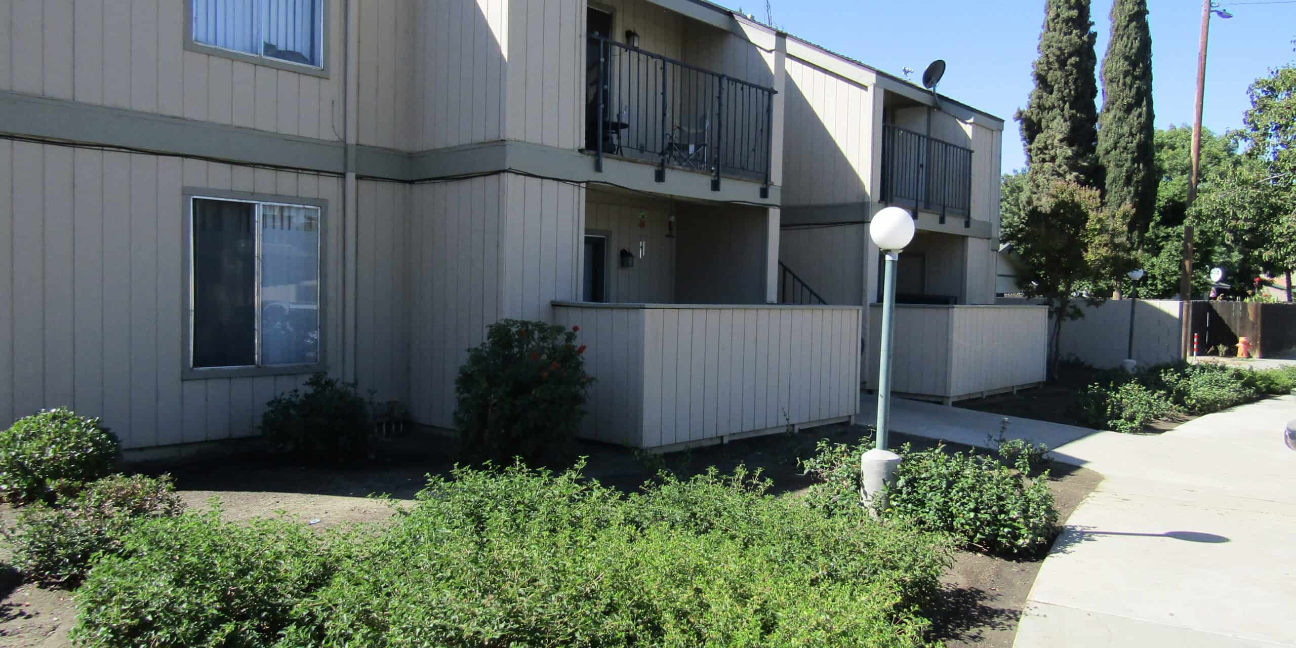 Coalinga Crossing Apartments