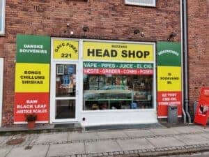 buzzard head shop