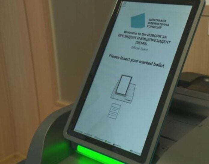 Демомашини за обучение на избиратели преди изборите