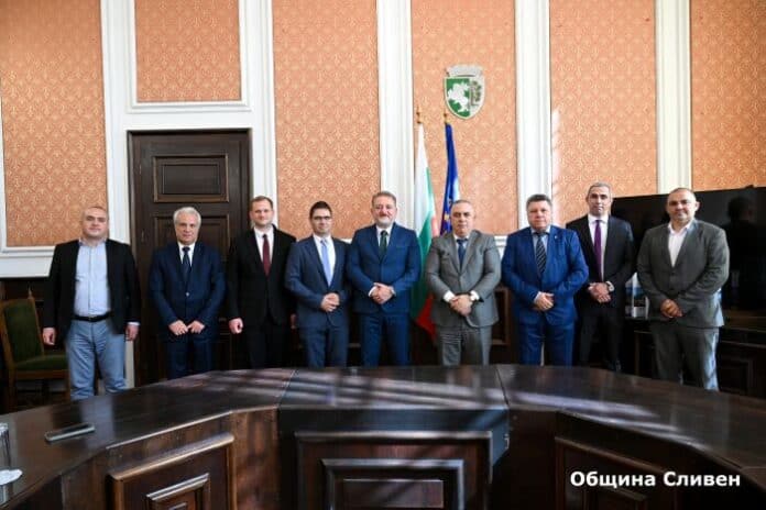 Среща с представители на побратимените градове Печ, Ниш и Алба Юлия в Сливен