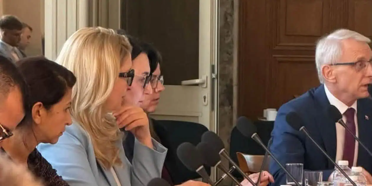 Татяна Султанова на експертна дискусия за бъдещето на българското образование