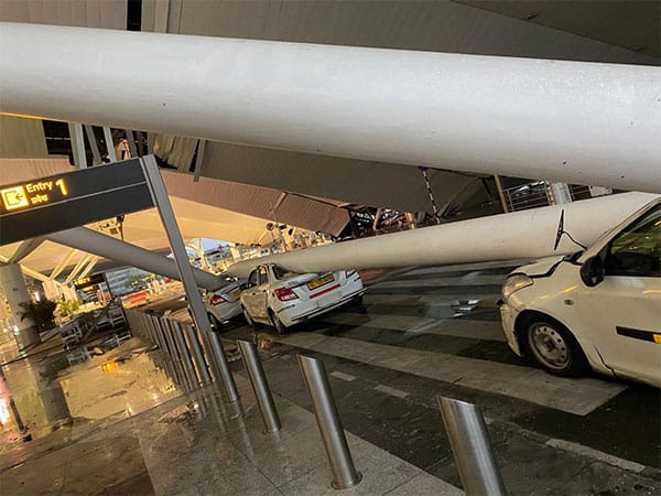 Roof collapses at Terminal 1 of Delhi Airport