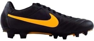 Nike Tiempo Leather