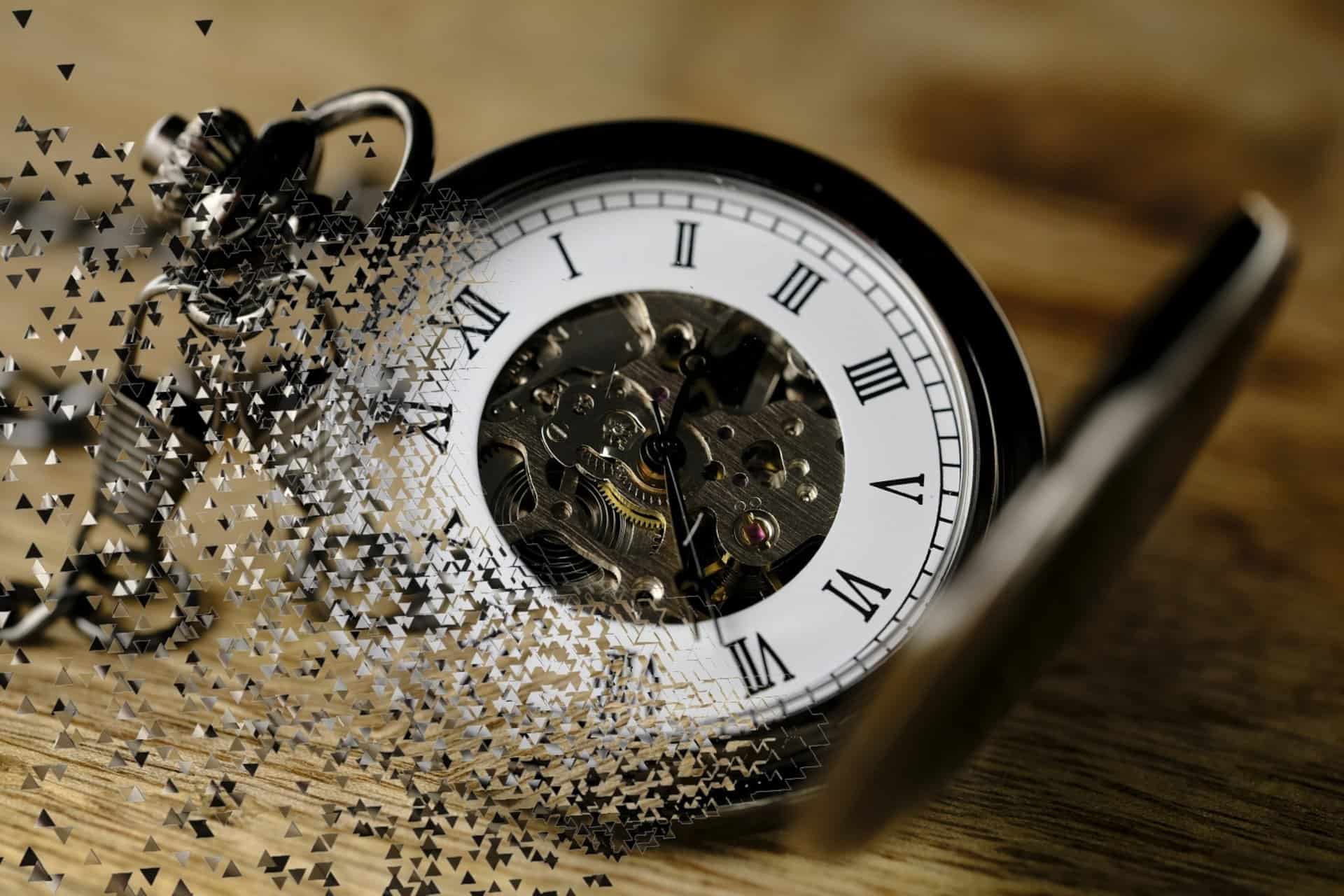 clock-pocket-3442760_1920
