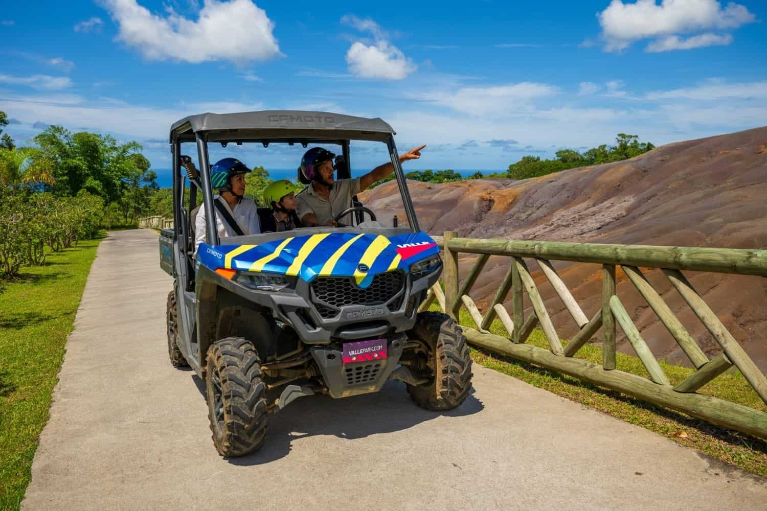 seven coloured earth visit by family