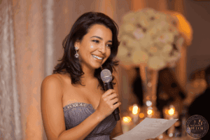 Read more about the article To Rhyme or Not to Rhyme: Pros and Cons of Poetic Wedding Speeches
