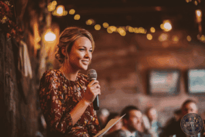 Read more about the article The Role of Technology in Modern Wedding Speeches