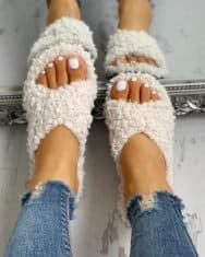 Solid Fluffy Crisscross Design Flat Sandals - Image 4