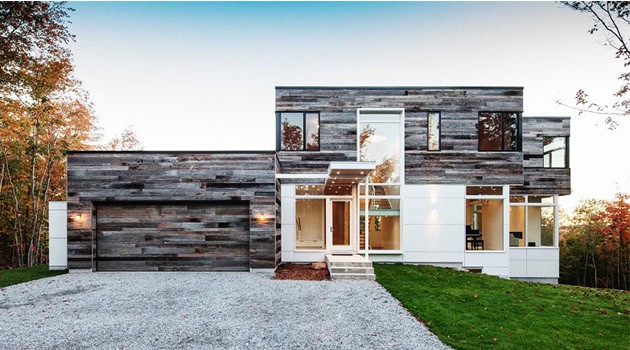 Gatineau Hills Home by Christopher Simmonds Architect in Québec, Canada
