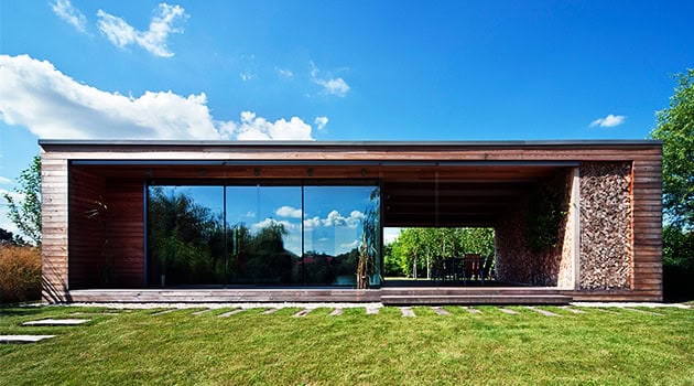 Holiday Cottage by Tóth Project Architect Office in Kapuvár, Hungary