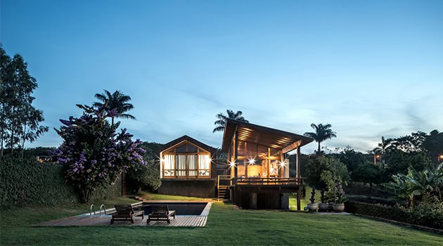 Lake House by Solo Arquitetos in Southern Brazil