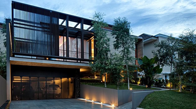 SR House by Nataneka Architect in Jakarta, Indonesia