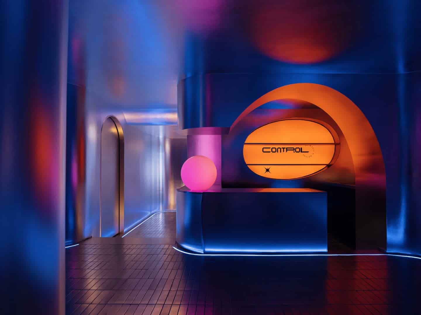 Control Bar in Zhangzhou by PANDA NANA in China